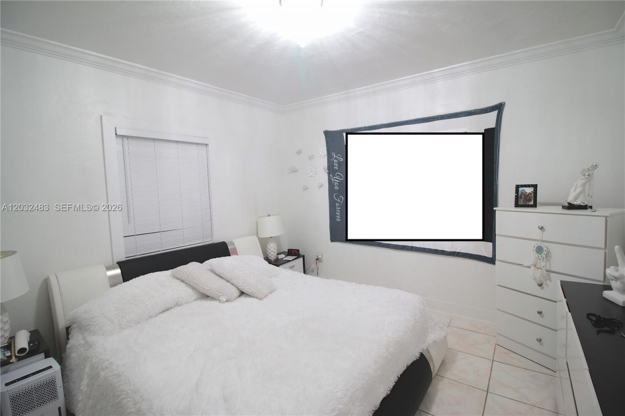 359 E 12th St , Hialeah, FL 33010 Photo