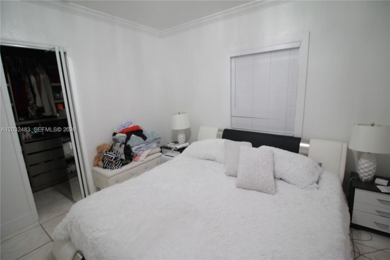 359 E 12th St , Hialeah, FL 33010 Photo