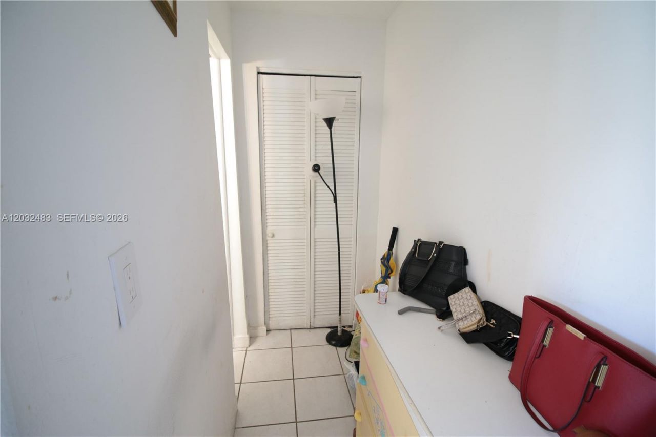 359 E 12th St , Hialeah, FL 33010 Photo
