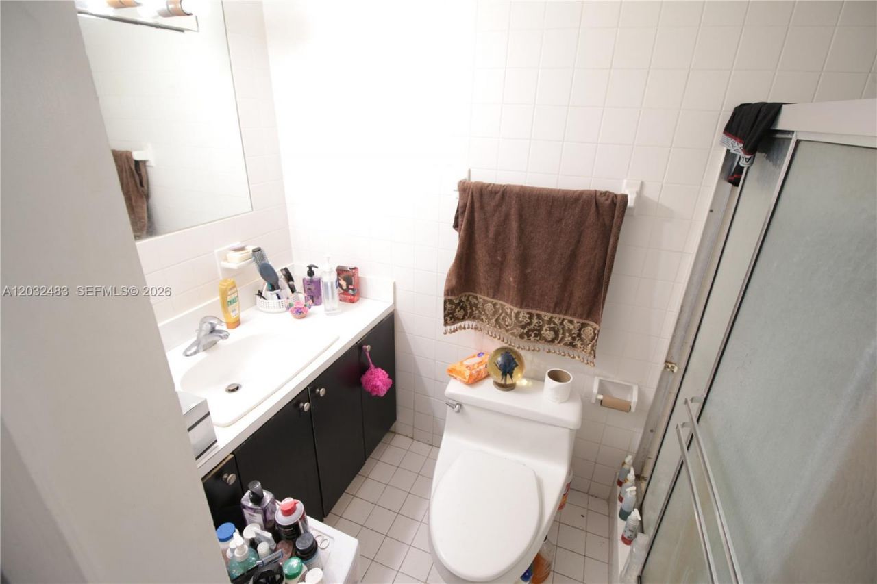 359 E 12th St , Hialeah, FL 33010 Photo