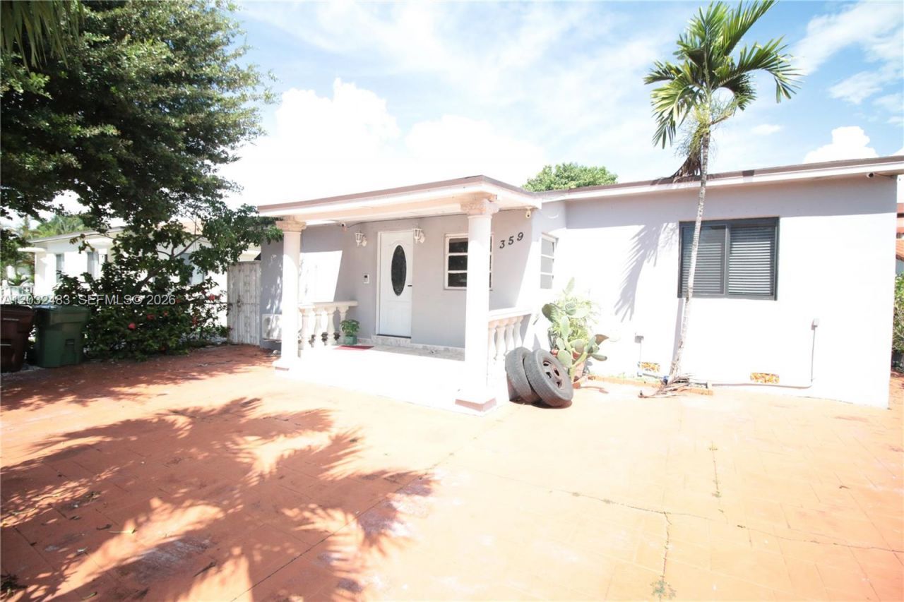 359 E 12th St, Hialeah, FL 33010 Photo