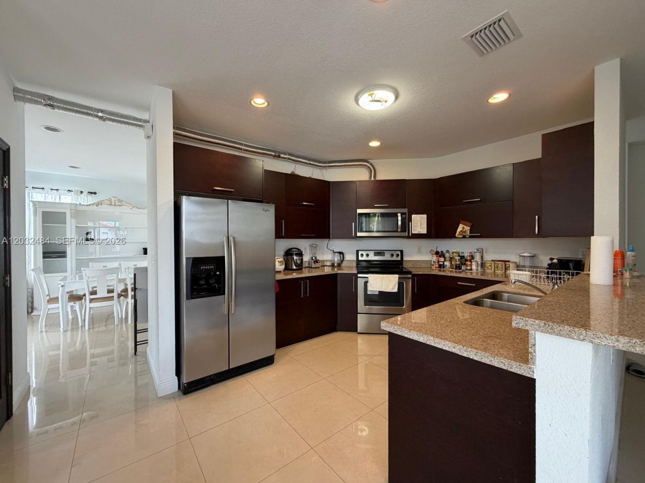 9924 NW 10th Ter , Miami, FL 33172 Photo