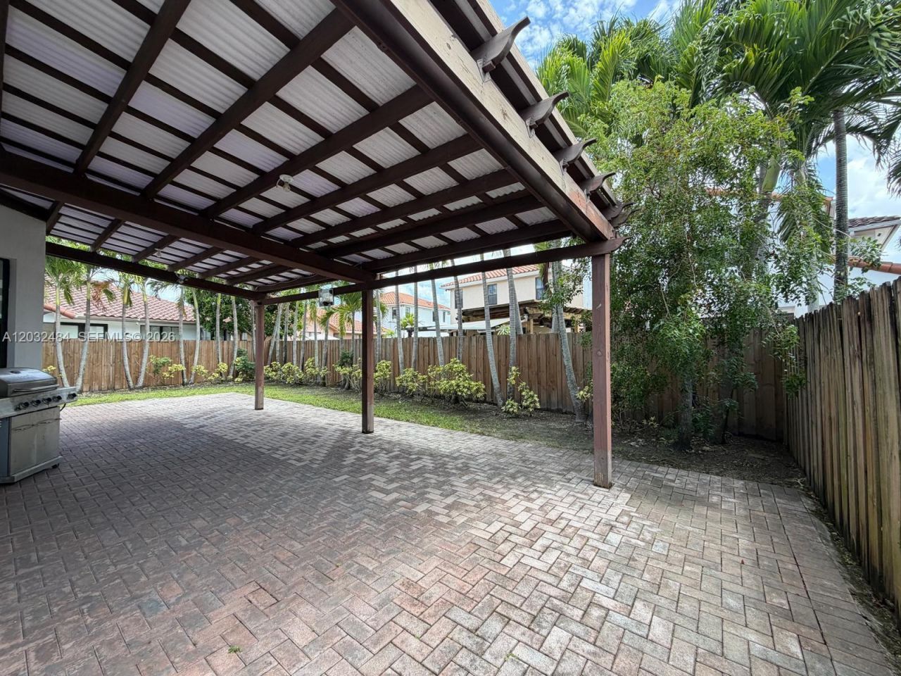 9924 NW 10th Ter , Miami, FL 33172 Photo