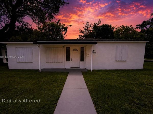 14215 NE 9th Ave , Unit 14215, North Miami, FL 33161