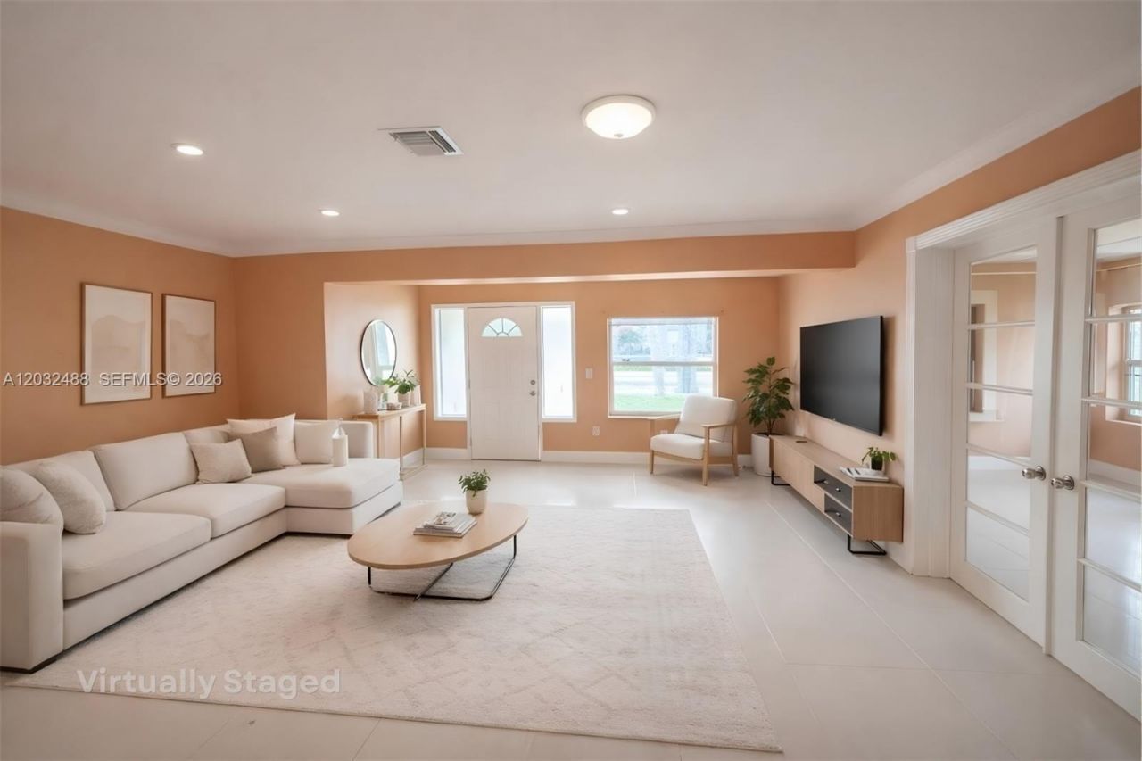 14215 NE 9th Ave , Unit 14215, North Miami, FL 33161 Photo