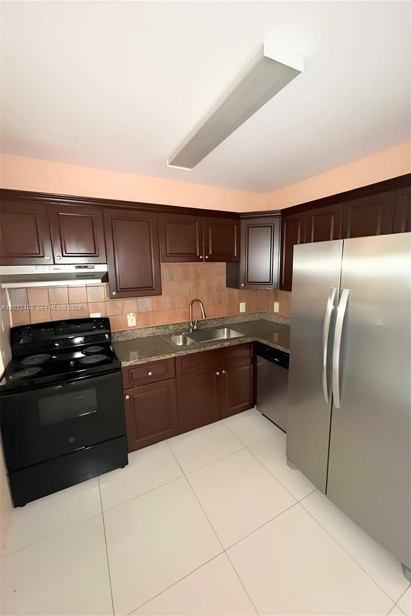 14215 NE 9th Ave , Unit 14215, North Miami, FL 33161 Photo
