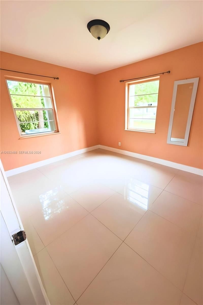 14215 NE 9th Ave , Unit 14215, North Miami, FL 33161 Photo