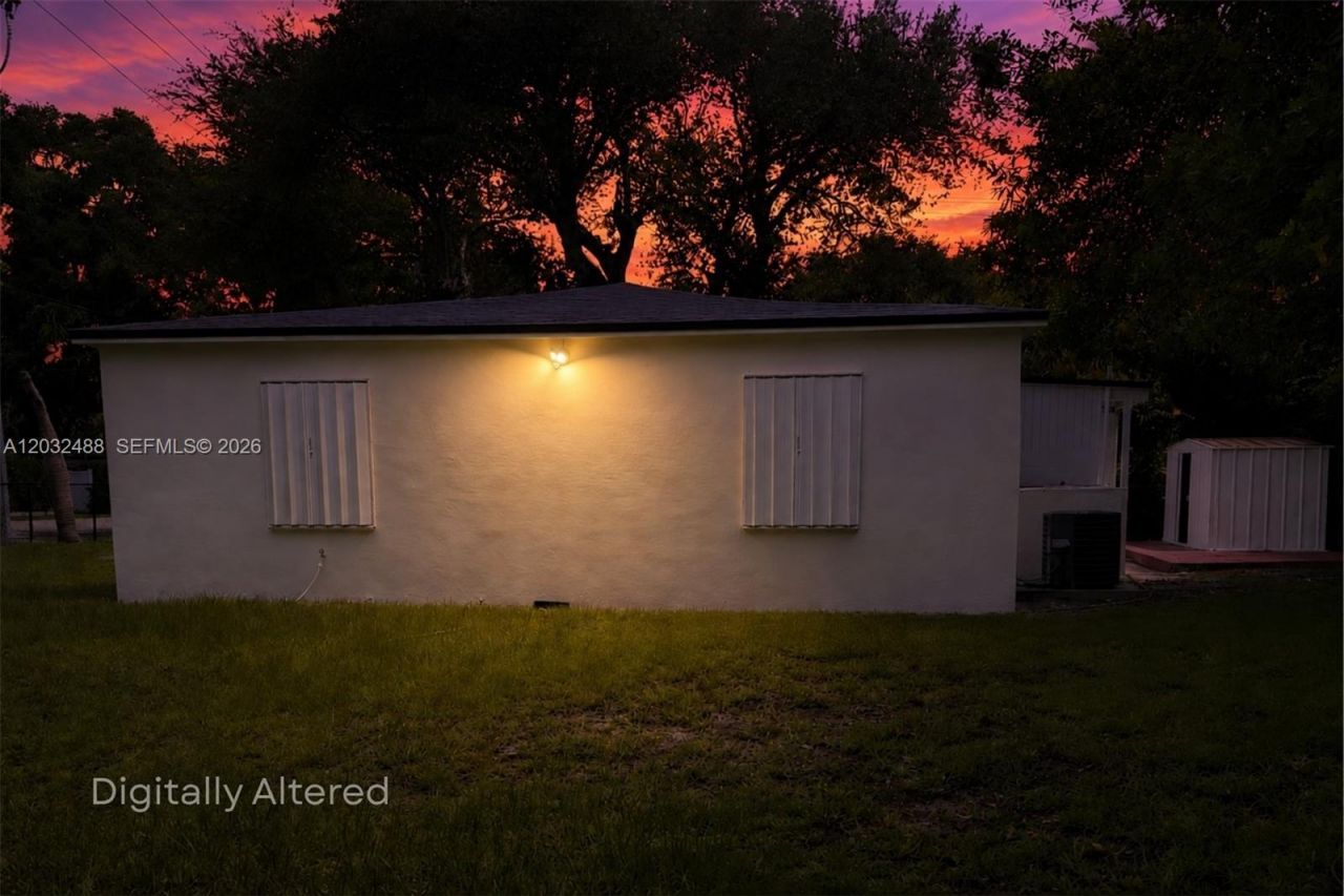 14215 NE 9th Ave , Unit 14215, North Miami, FL 33161 Photo