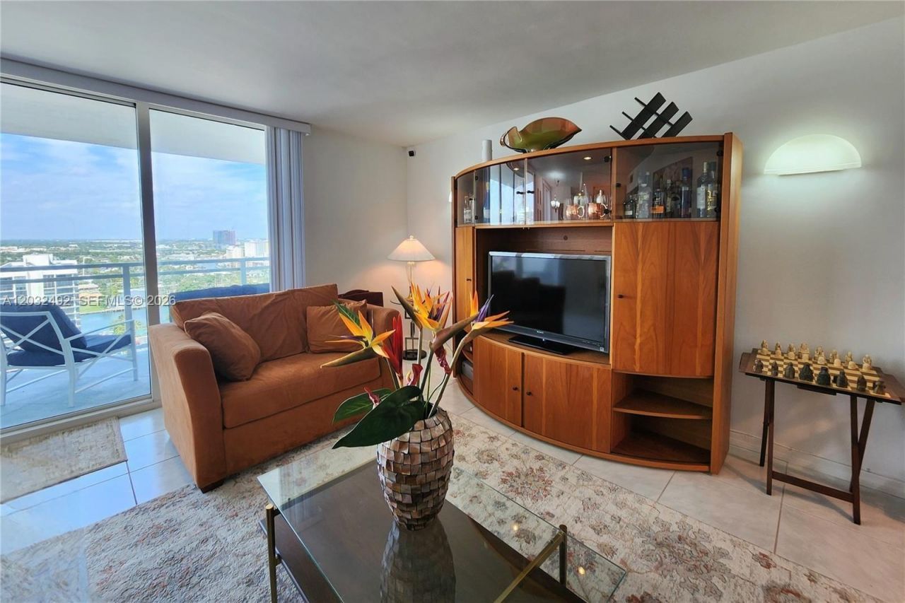 2030 S Ocean Dr , Unit 2026, Hallandale Beach, FL 33009 Photo