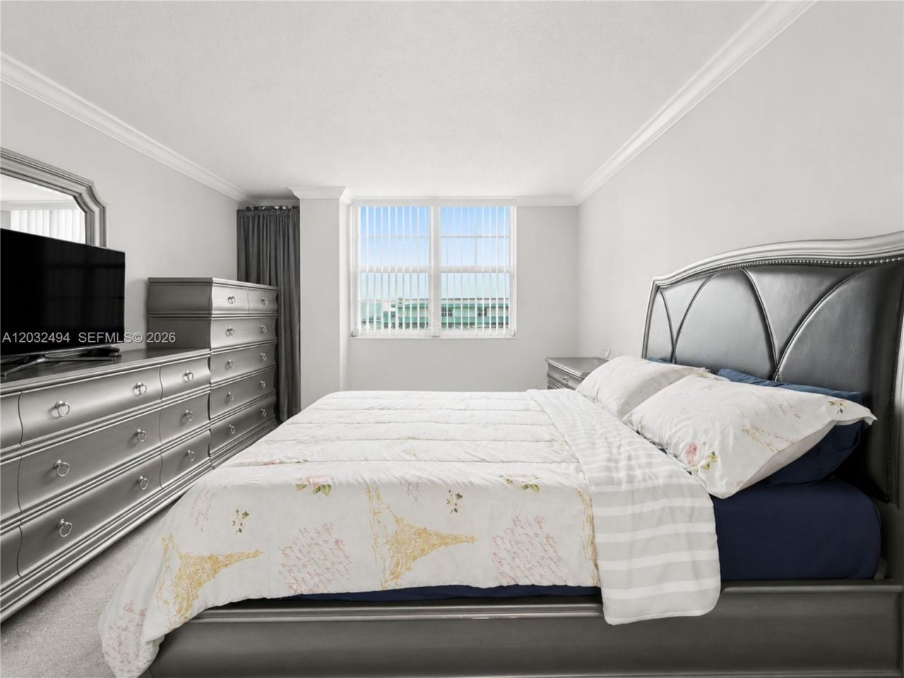 5701 Collins Ave , Unit 1711, Miami Beach, FL 33140 Photo