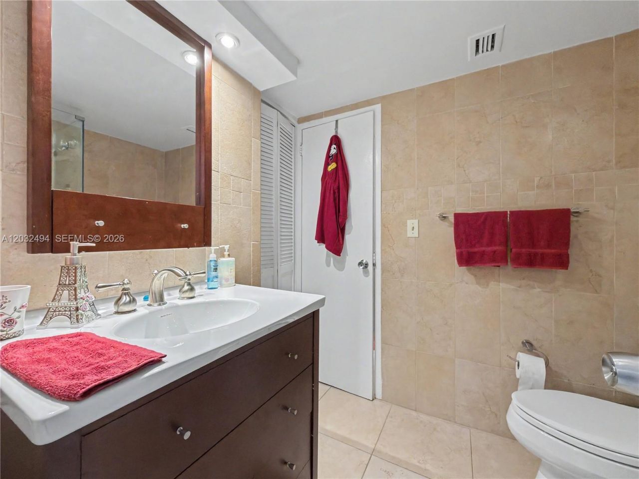 5701 Collins Ave , Unit 1711, Miami Beach, FL 33140 Photo