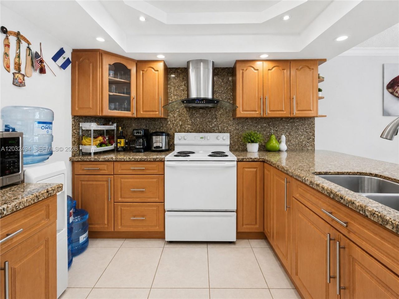 5701 Collins Ave , Unit 1711, Miami Beach, FL 33140 Photo
