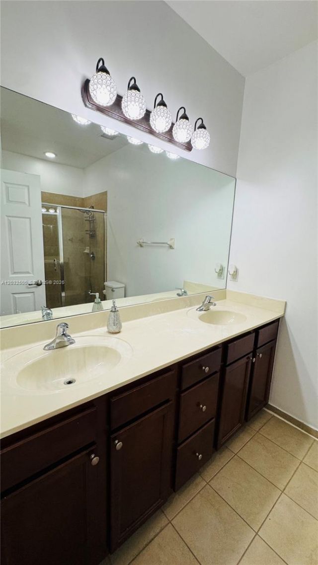 3355 W 90th Ter , Hialeah, FL 33018 Photo
