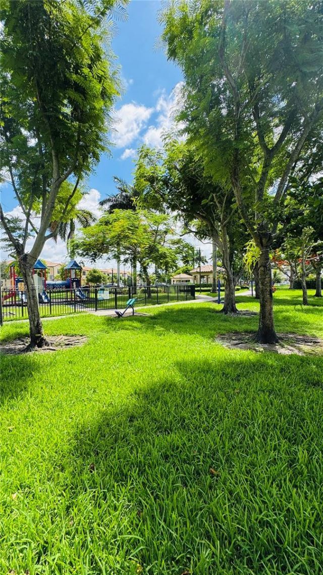3355 W 90th Ter , Hialeah, FL 33018 Photo