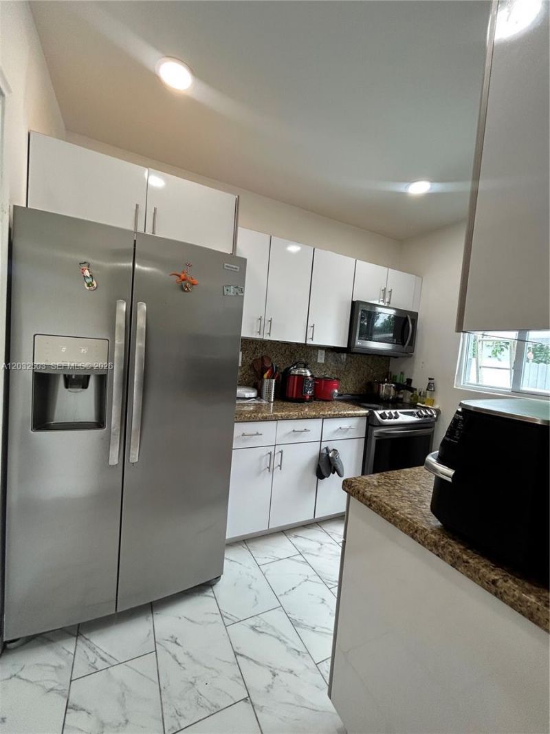 2370 NW 153rd St , Miami Gardens, FL 33054 Photo