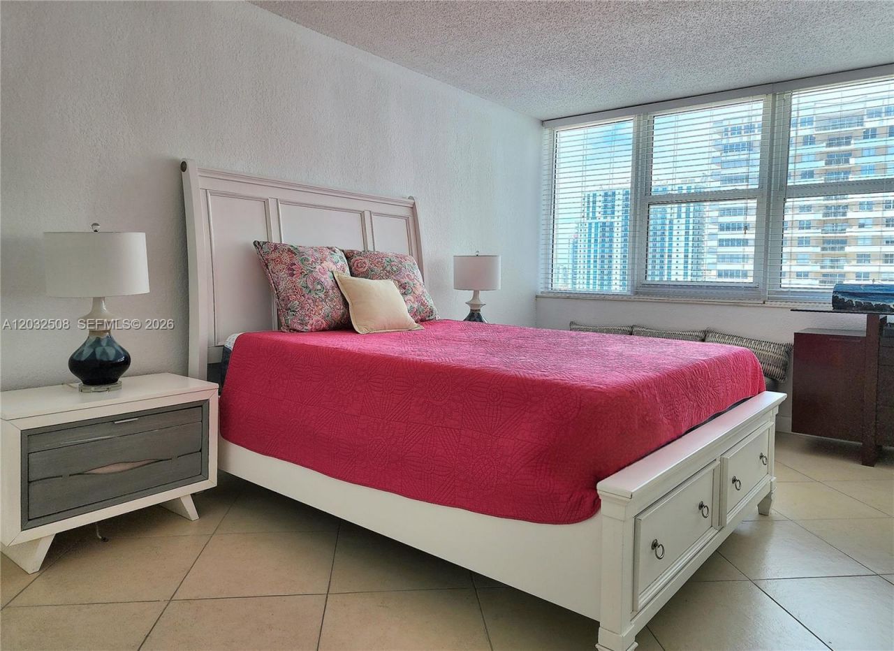 2030 S Ocean Dr , Unit 1405, Hallandale Beach, FL 33009 Photo