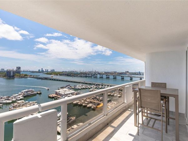 1717 N Bayshore Dr, Unit A-1533, Miami, FL 33132
