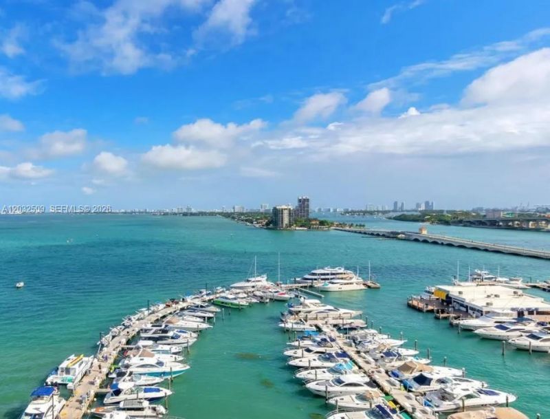 1717 N Bayshore Dr , Unit A-1533, Miami, FL 33132 Photo