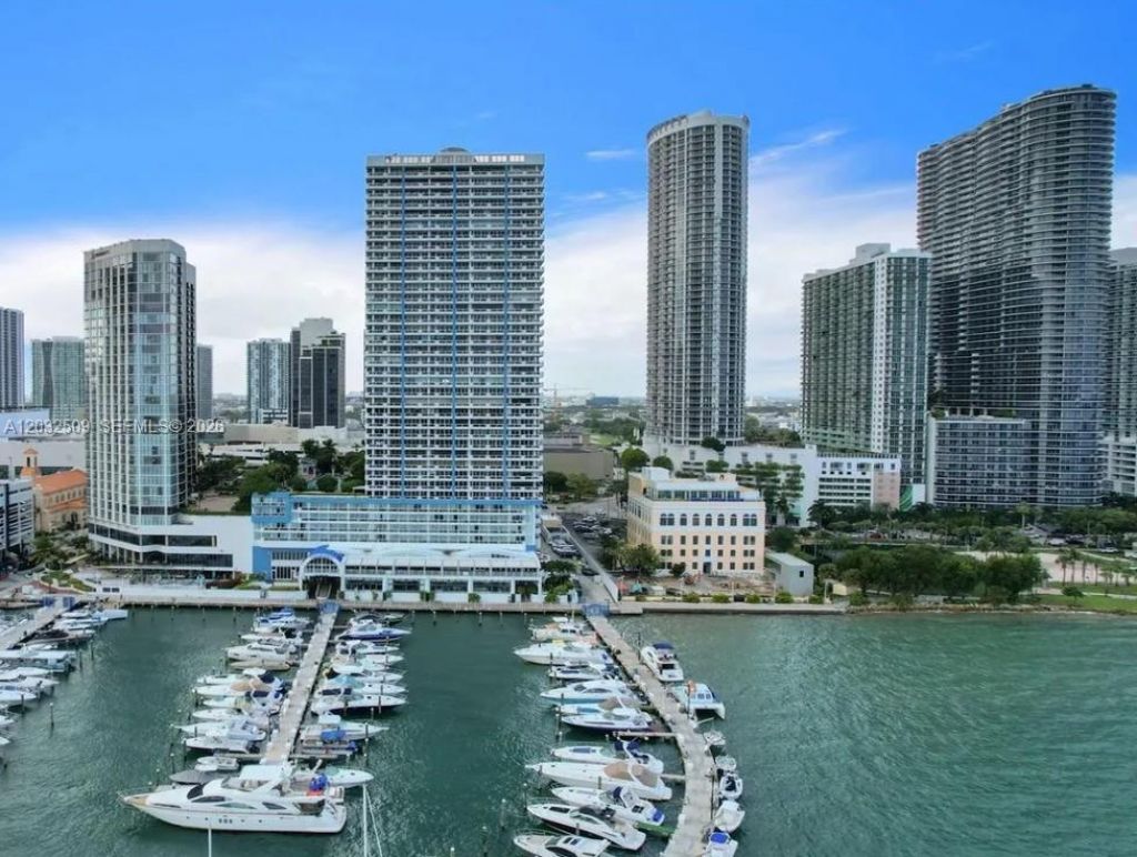 1717 N Bayshore Dr , Unit A-1533, Miami, FL 33132 Photo