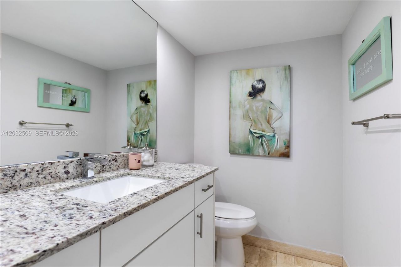 1717 N Bayshore Dr, Unit A-1533, Miami, FL 33132 Photo