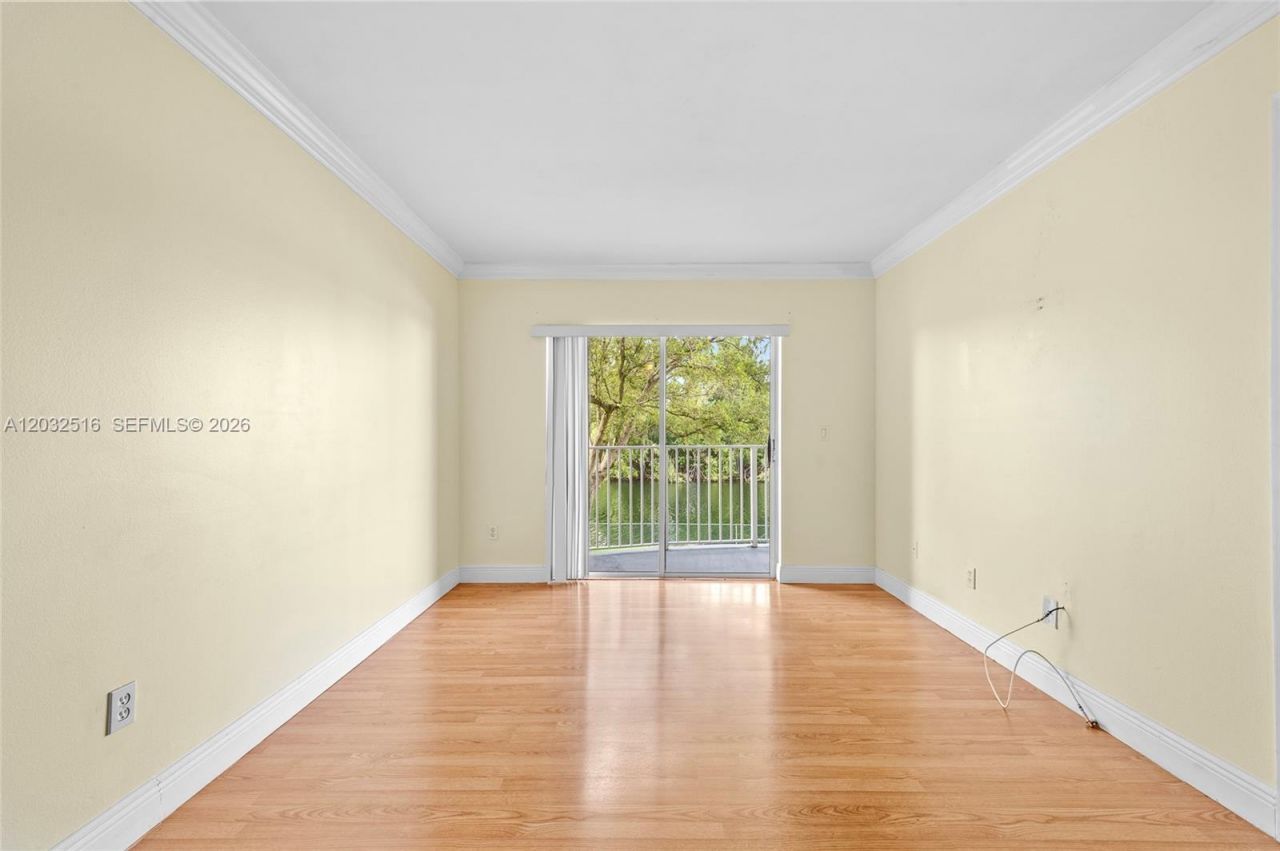8240 SW 210th , Unit 106, Cutler Bay, FL 33189 Photo