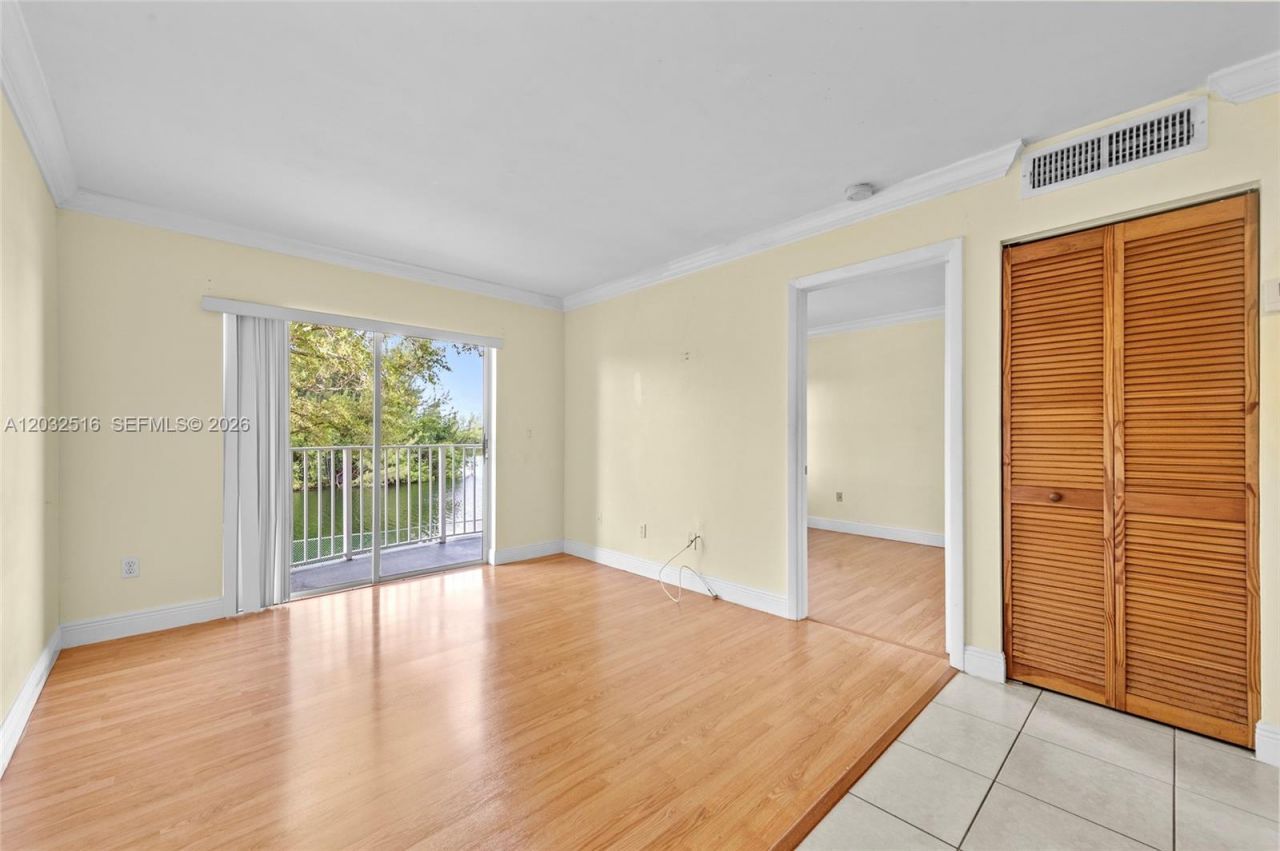 8240 SW 210th , Unit 106, Cutler Bay, FL 33189 Photo
