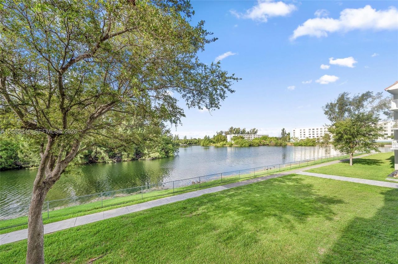 8240 SW 210th , Unit 106, Cutler Bay, FL 33189 Photo