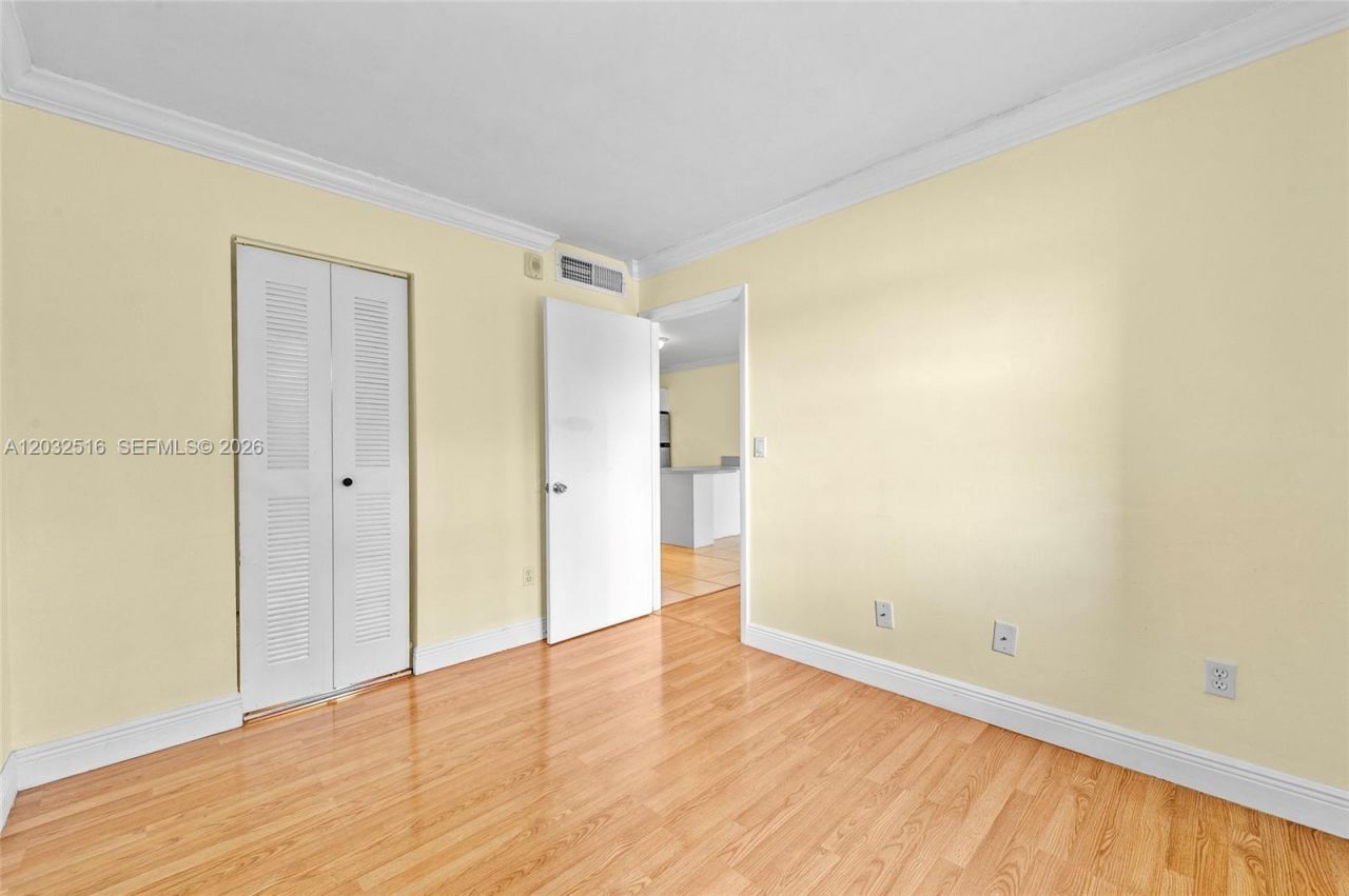 8240 SW 210th , Unit 106, Cutler Bay, FL 33189 Photo