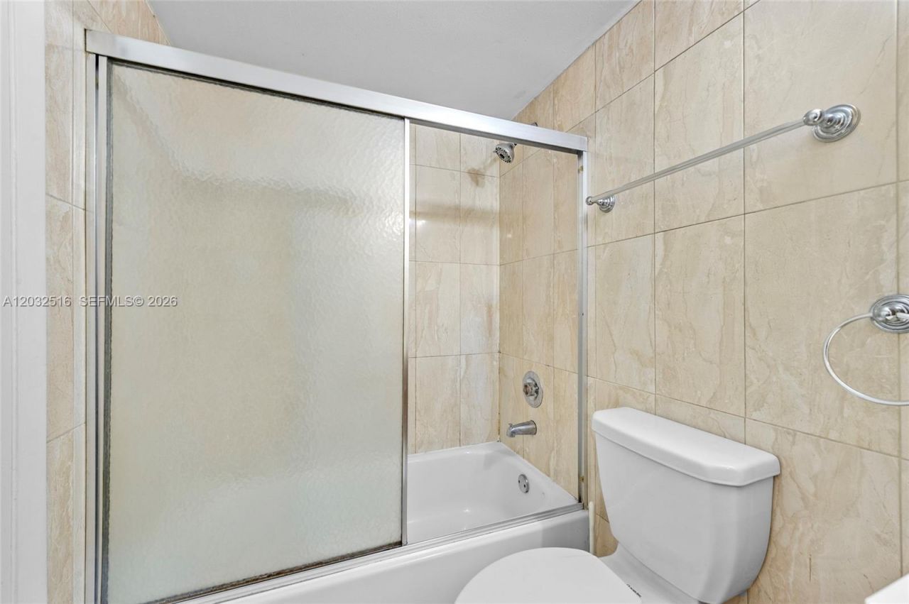 8240 SW 210th , Unit 106, Cutler Bay, FL 33189 Photo