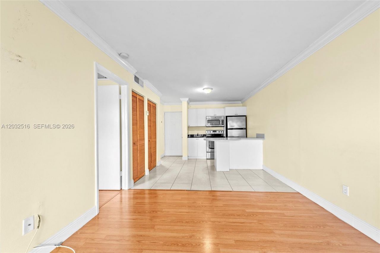 8240 SW 210th , Unit 106, Cutler Bay, FL 33189 Photo