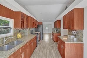 2199 NE 182nd St , Unit 1, North Miami Beach, FL 33162 Photo