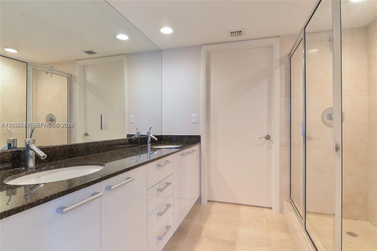 17201 Collins Ave, Unit 1203, Sunny Isles Beach, FL 33160 Photo