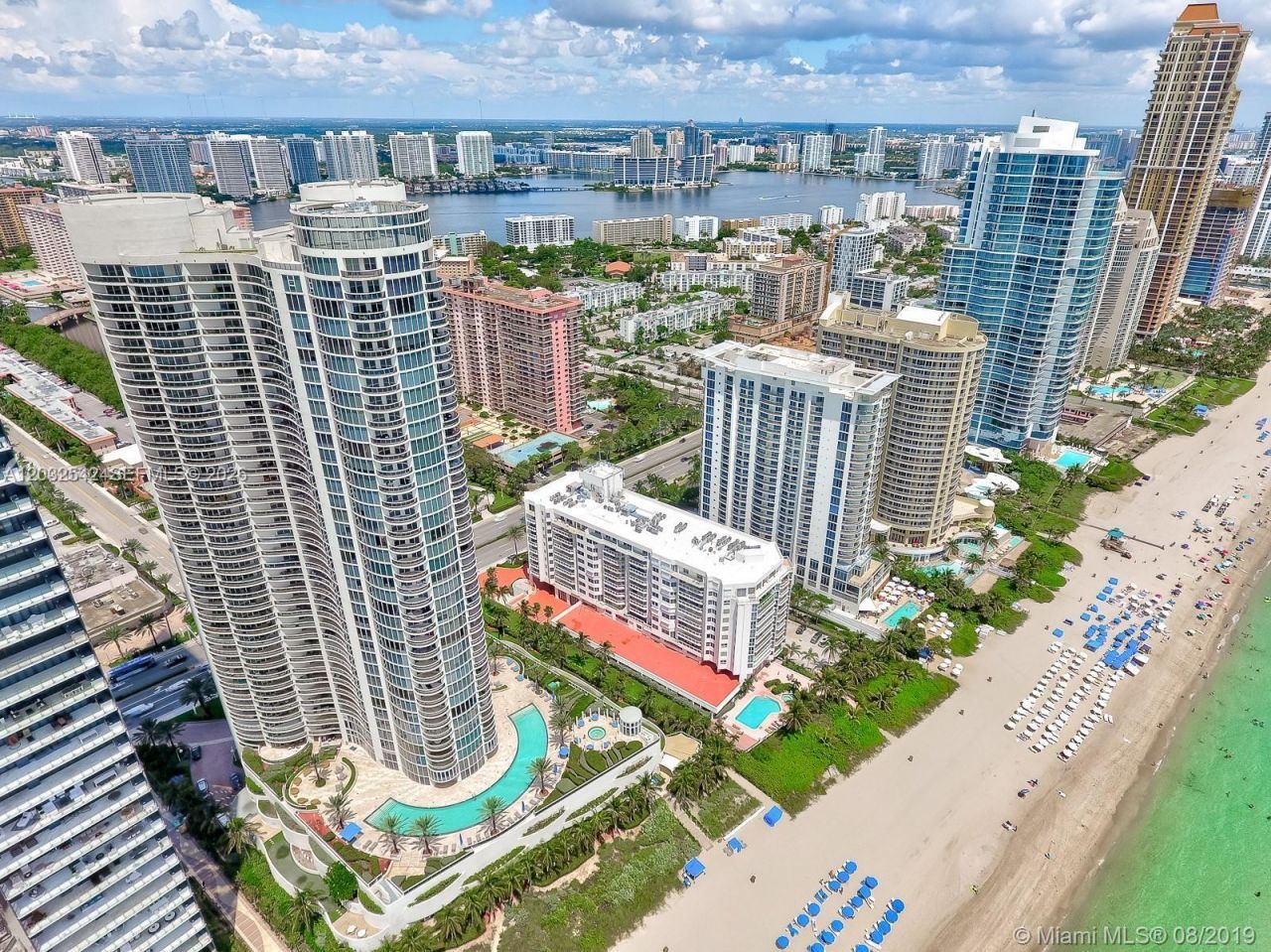 17201 Collins Ave, Unit 1203, Sunny Isles Beach, FL 33160 Photo