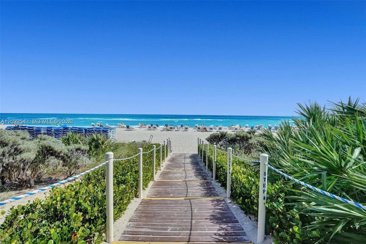 17201 Collins Ave, Unit 1203, Sunny Isles Beach, FL 33160 Photo