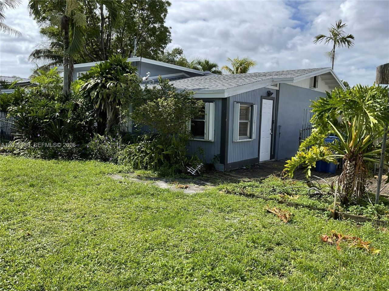 1245 NE 203rd St, Miami, FL 33179 Photo