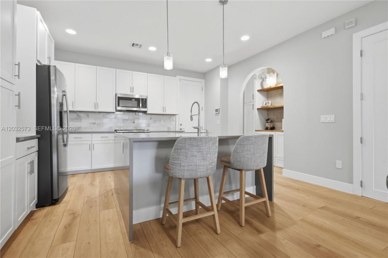 1408 SW 4th Ave, Fort Lauderdale, FL 33315 Photo