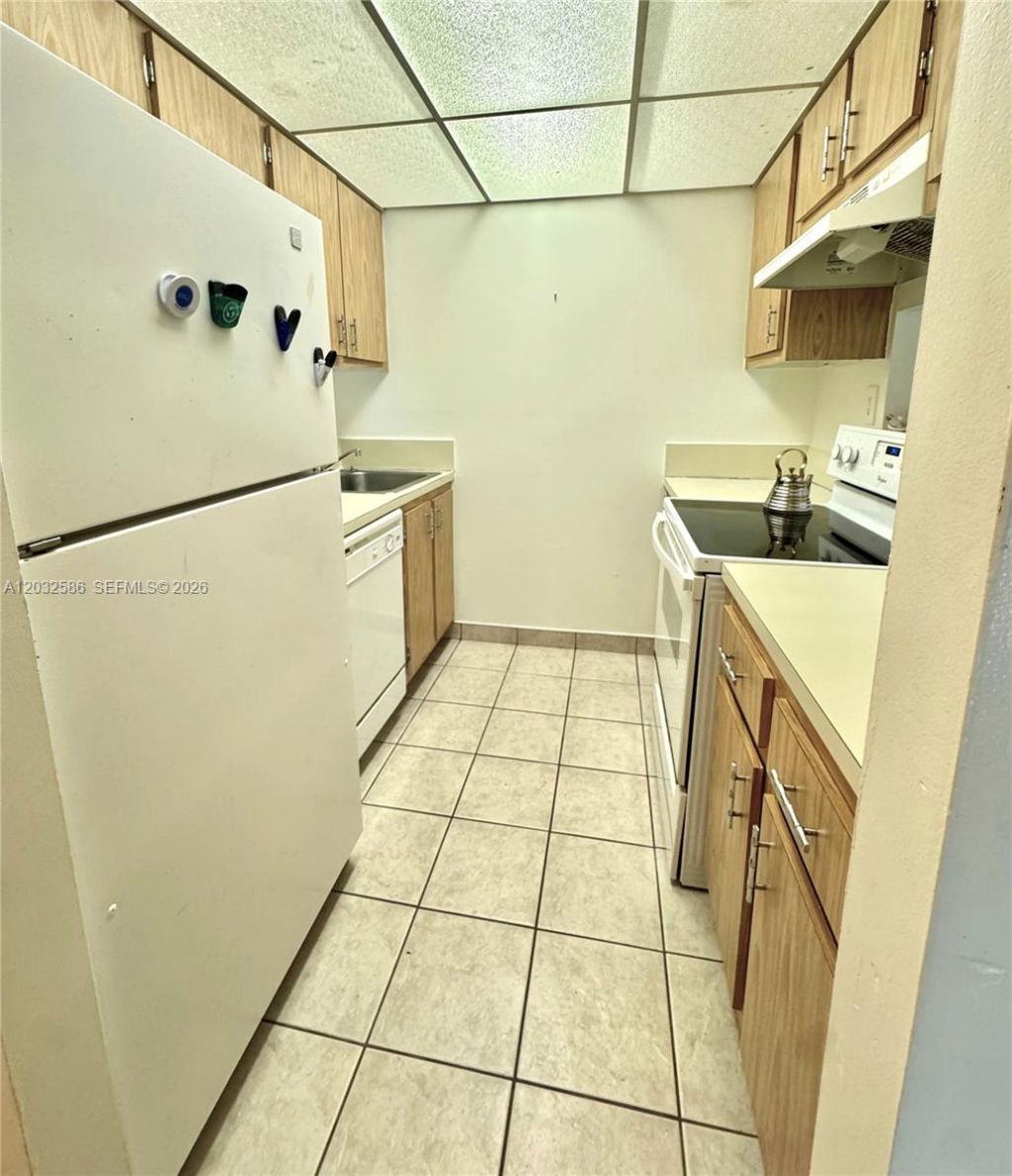 5835 Washington St , Unit 52, Hollywood, FL 33023 Photo