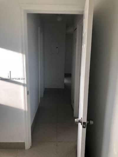 1045 SW 4th St , Unit 5, Miami, FL 33130 Photo