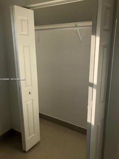1045 SW 4th St , Unit 5, Miami, FL 33130 Photo