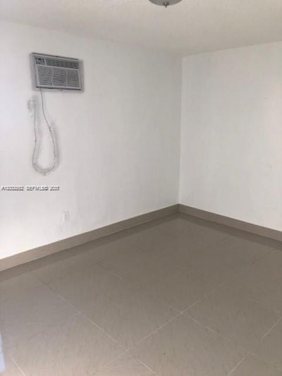 1045 SW 4th St , Unit 5, Miami, FL 33130 Photo