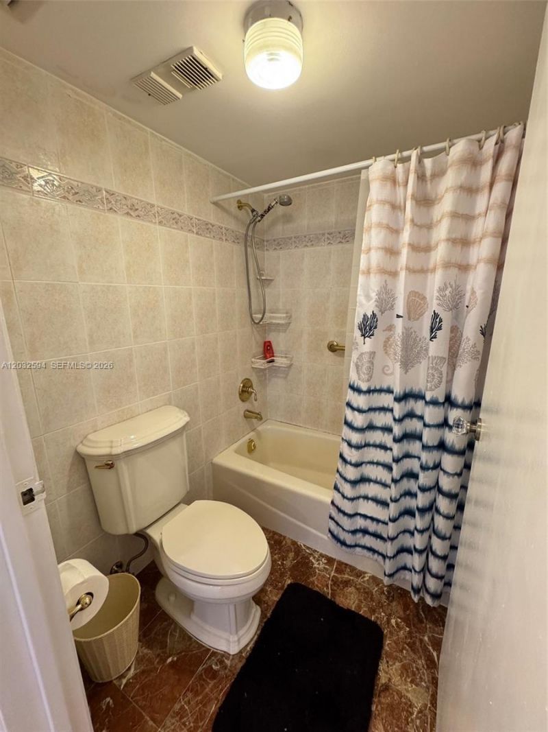 2625 Collins Ave , Unit 1801, Miami Beach, FL 33140 Photo