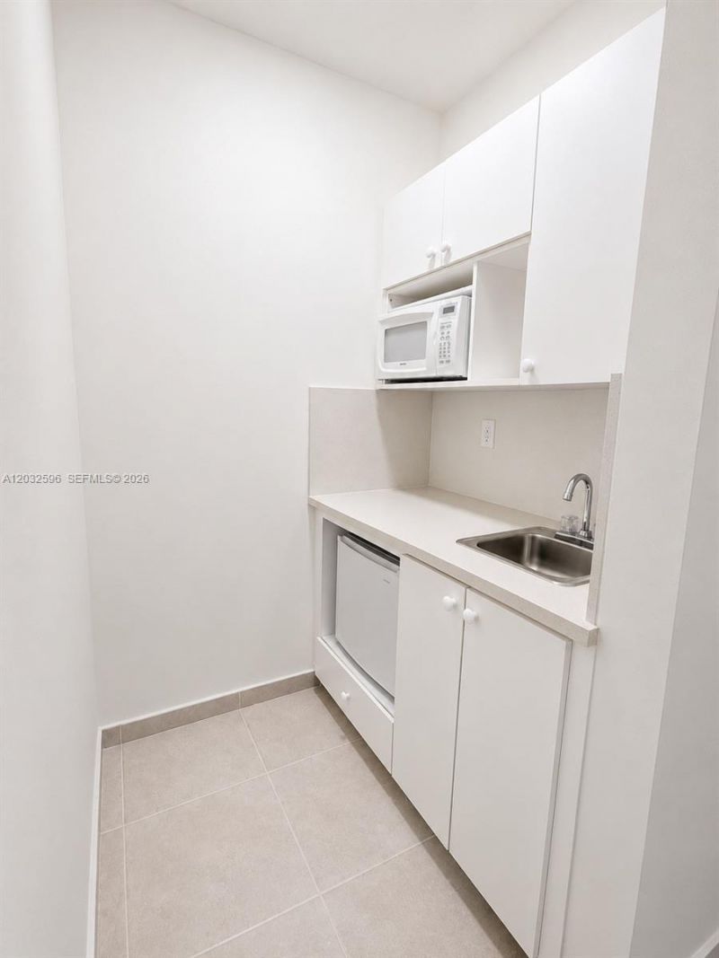 Please Call For Address, Unit 202, Hialeah, FL 33015 Photo