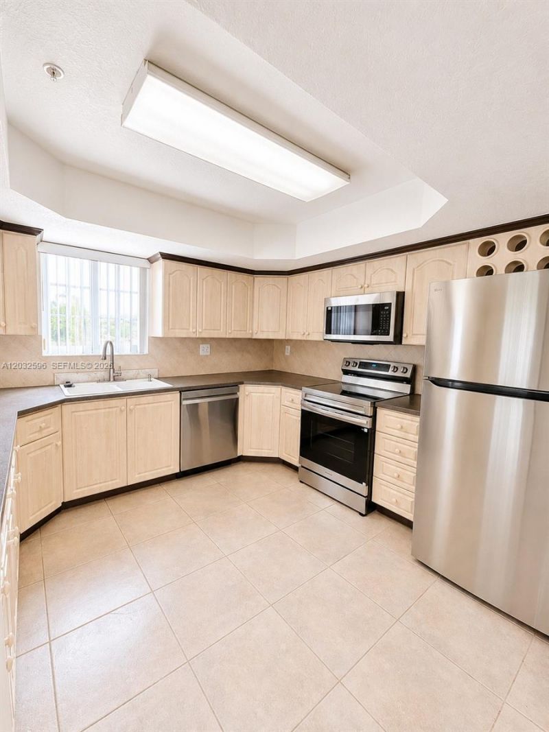 Please Call For Address, Unit 202, Hialeah, FL 33015 Photo