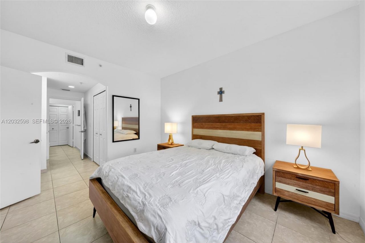 6670 NW 114th Ave, Unit 602, Doral, FL 33178 Photo