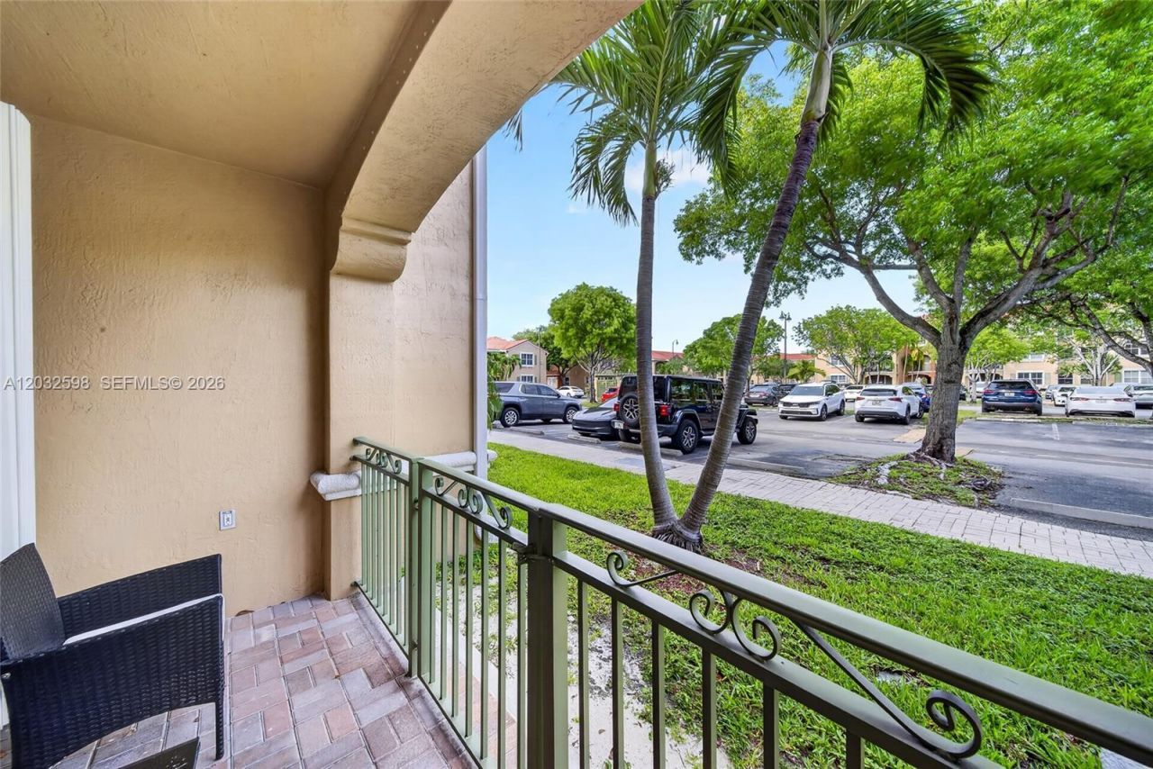 6670 NW 114th Ave, Unit 602, Doral, FL 33178 Photo