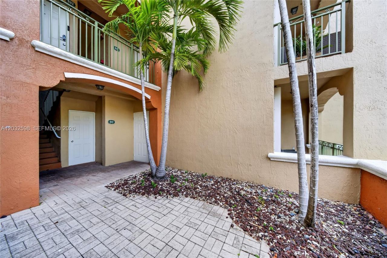 6670 NW 114th Ave, Unit 602, Doral, FL 33178 Photo