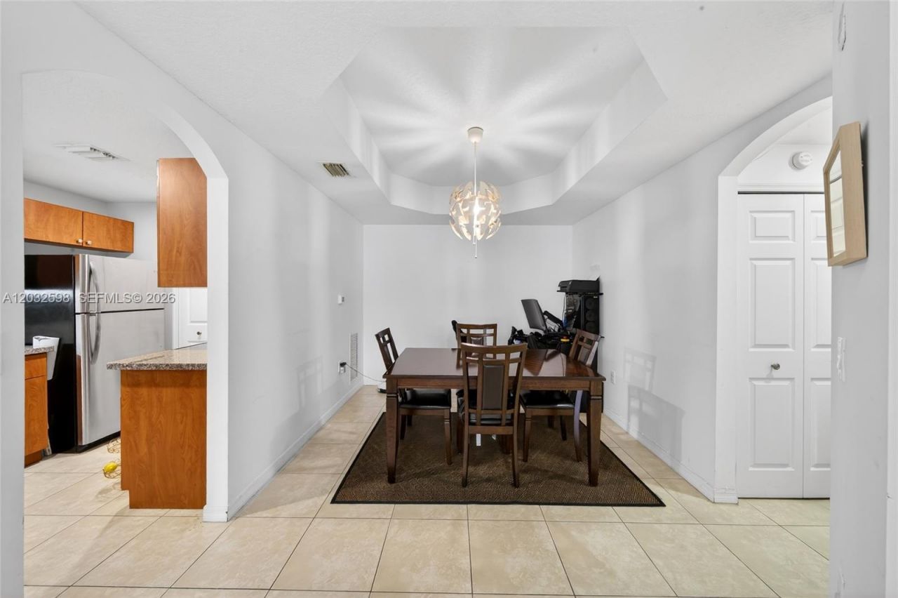 6670 NW 114th Ave, Unit 602, Doral, FL 33178 Photo
