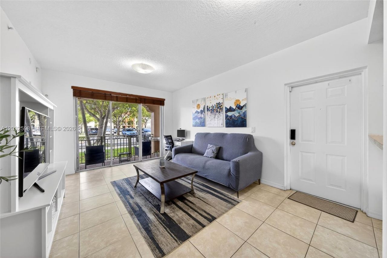 6670 NW 114th Ave, Unit 602, Doral, FL 33178 Photo