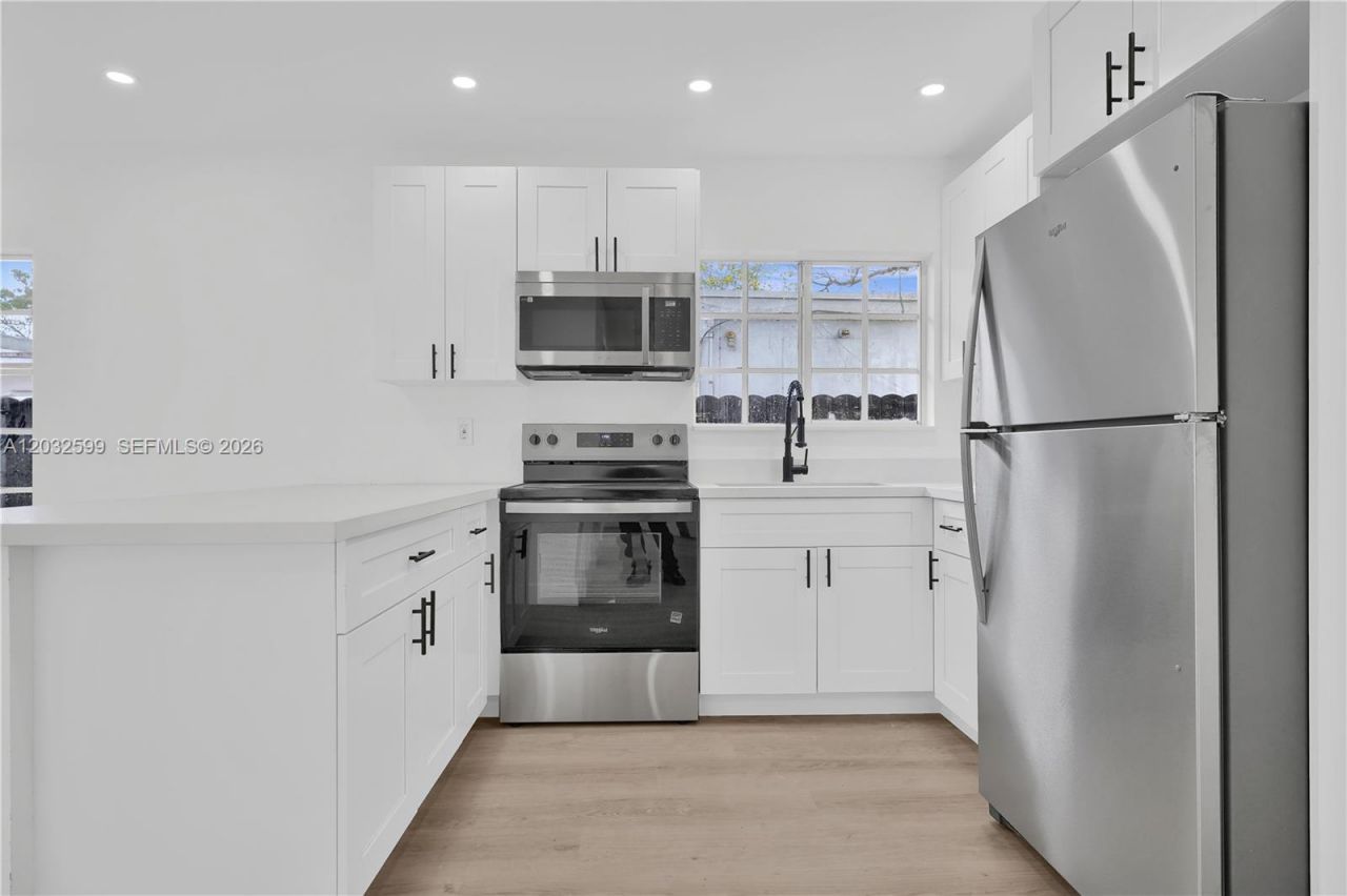 3430 NW 10th Ave , Unit 3430, Miami, FL 33127 Photo