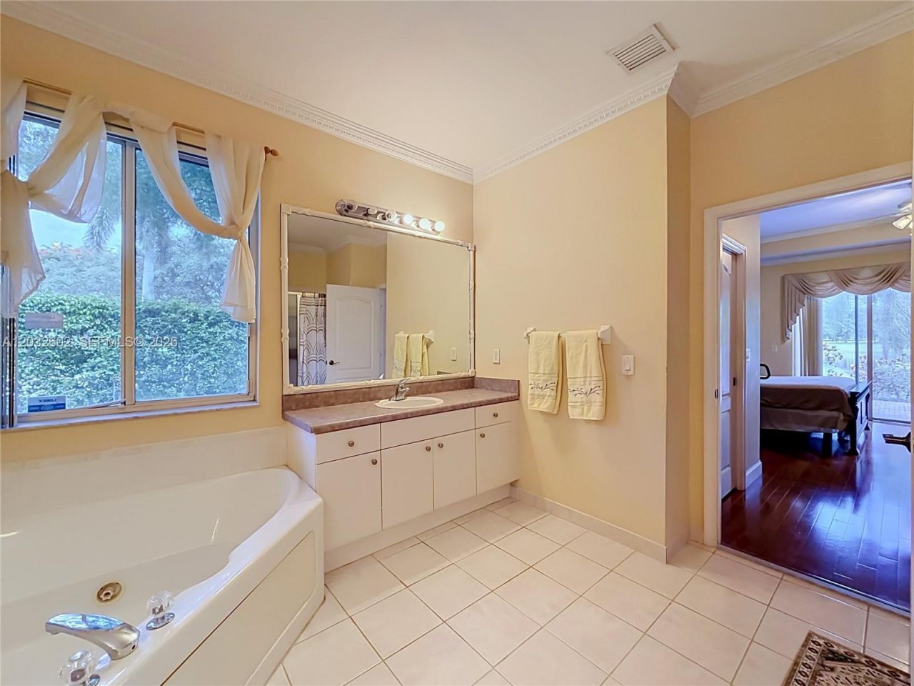 19302 SW 68th St , Pembroke Pines, FL 33332 Photo